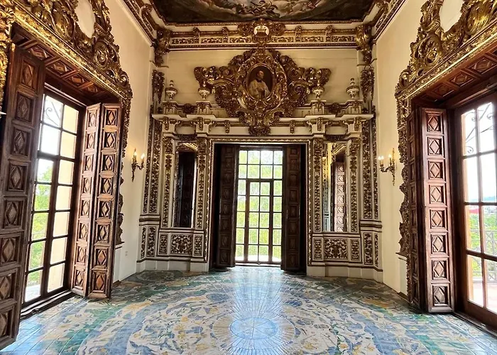 De La Casa Ducal *