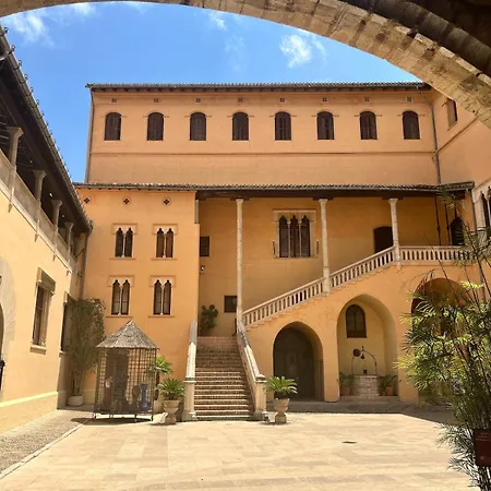 De La Casa Ducal
